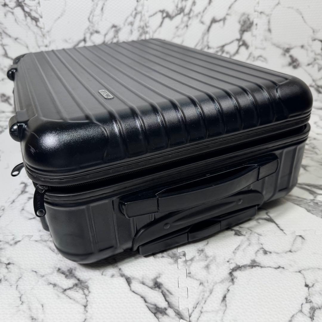 リモワ　サルサ　32L　スーツケース　キャリーケース　　2輪　ブラック