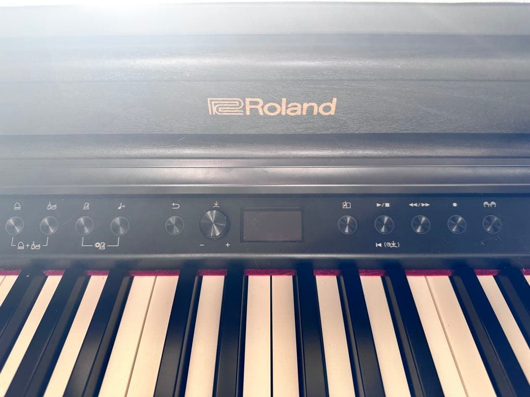 Roland 電子ピアノ 3ペダル　梱包発送たのメル便
