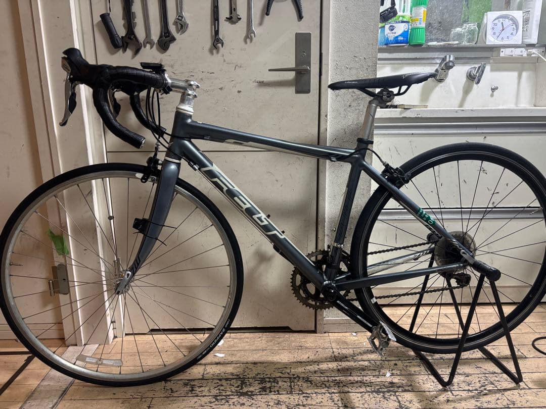 FELT フェルトロードバイク コンポ105