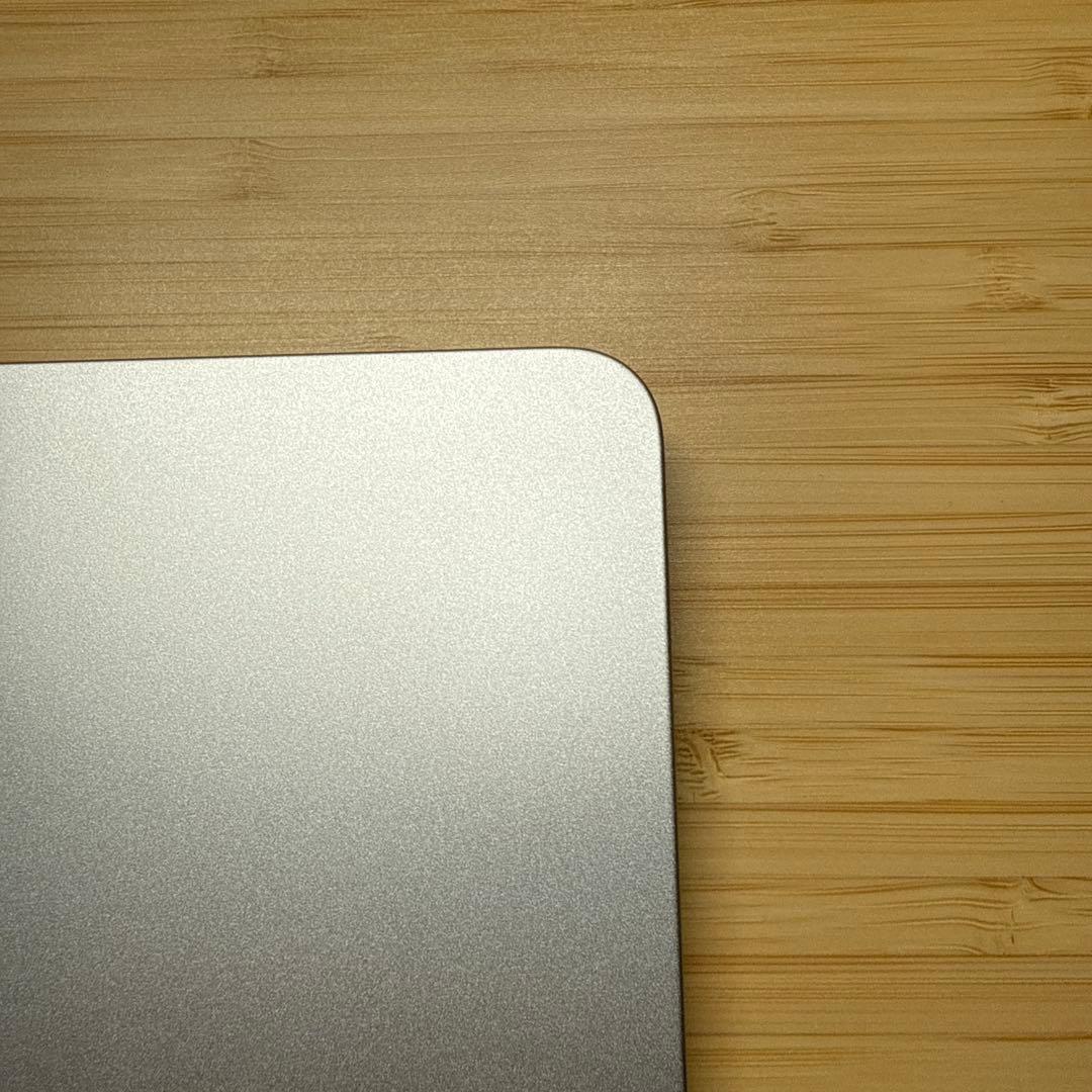 Apple MacBook Air M2シルバー 本体 SSD256GB