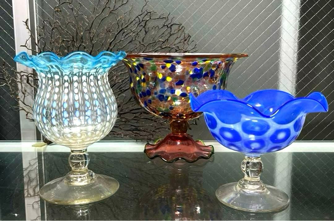 骨董　時代ガラス　希少　金赤吹雪紋　フリル 脚付　大型　コンポート　盃洗