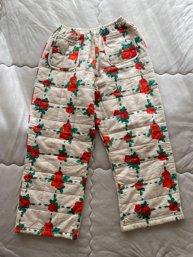 イエローペロタキルティングパンツ　薔薇　14y 150 160 大人