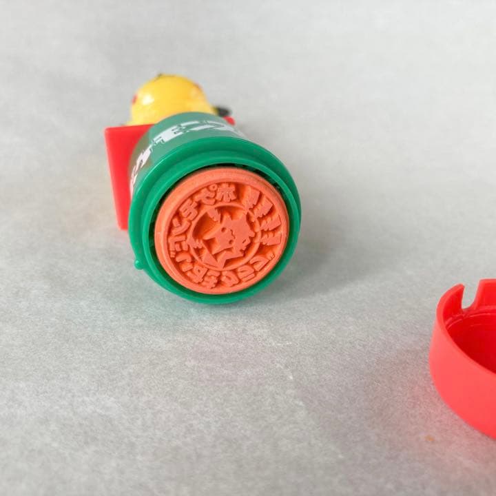 【レア　新品未使用　非売品　箱付き】懸賞品　光る！ライトスタンプ　ピカチュウ