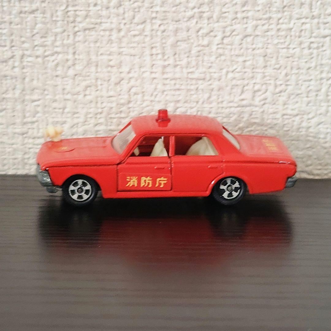 TOMICA　トミカ　クラウン　ファイヤーチーフカー　1Aホイール　白サイレン