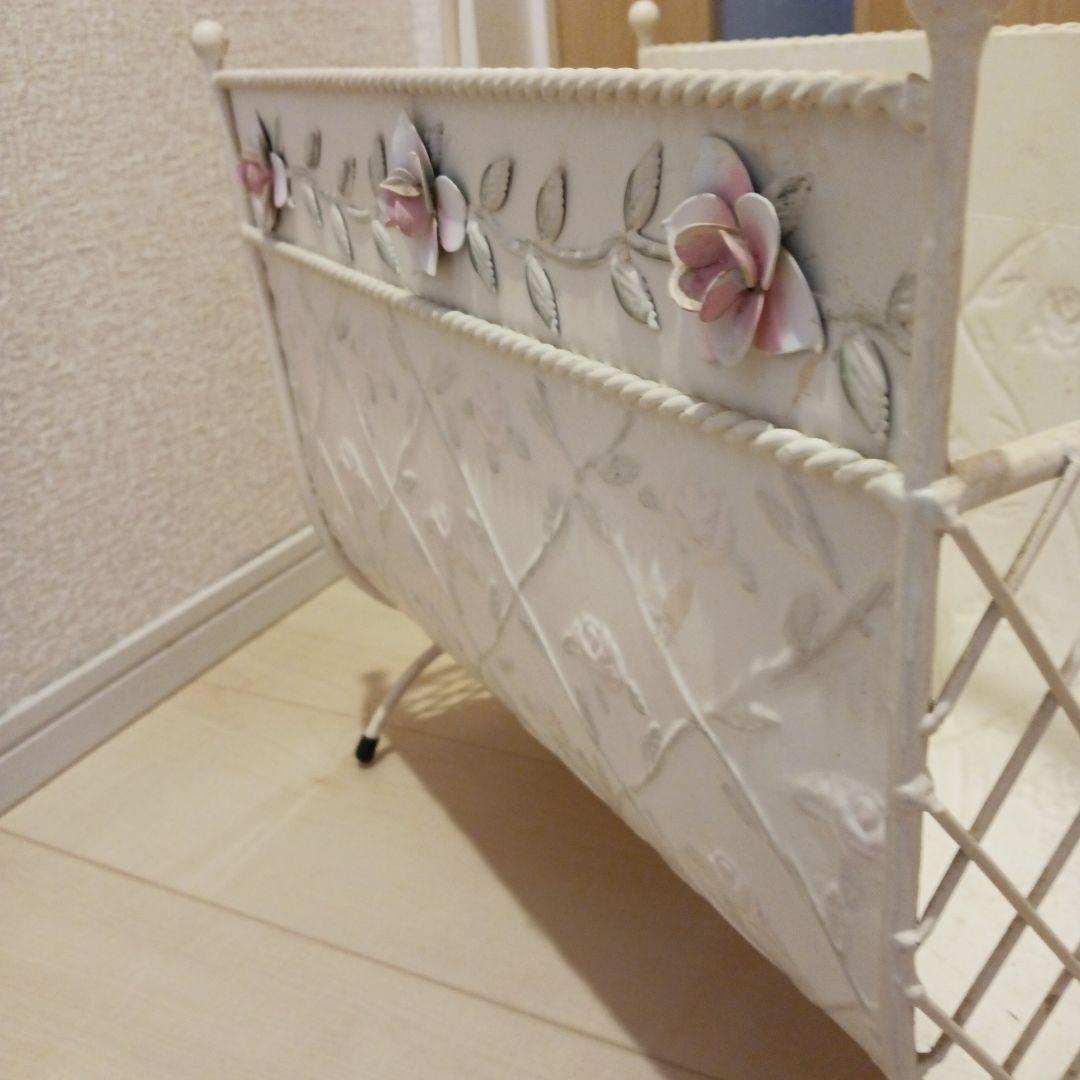 アイボリー フラワーモチーフ バスケット