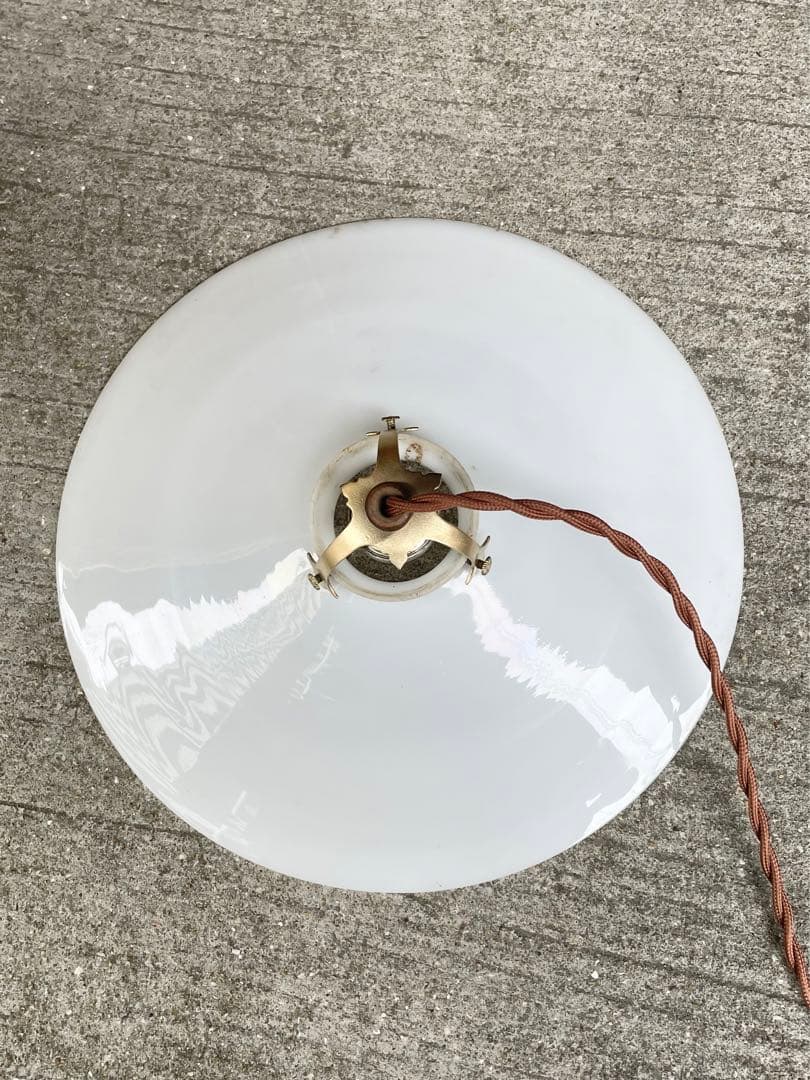 【merci】 2-f. フランス　吊り下げ　滑車　ミルクガラス　シェード