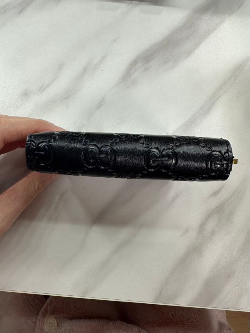 Gucci ブラックレザー ケース