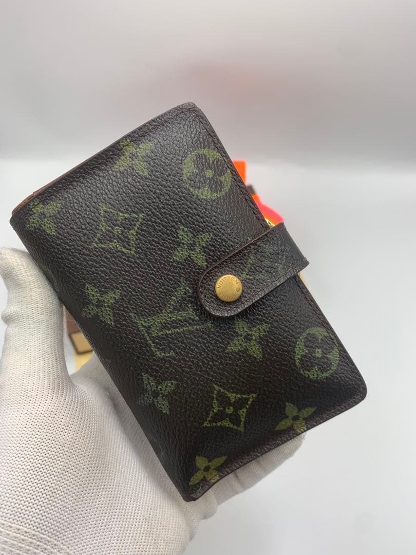 ルイヴィトン ポルトフォイユ ヴィエノワ がま口 二つ折り財布