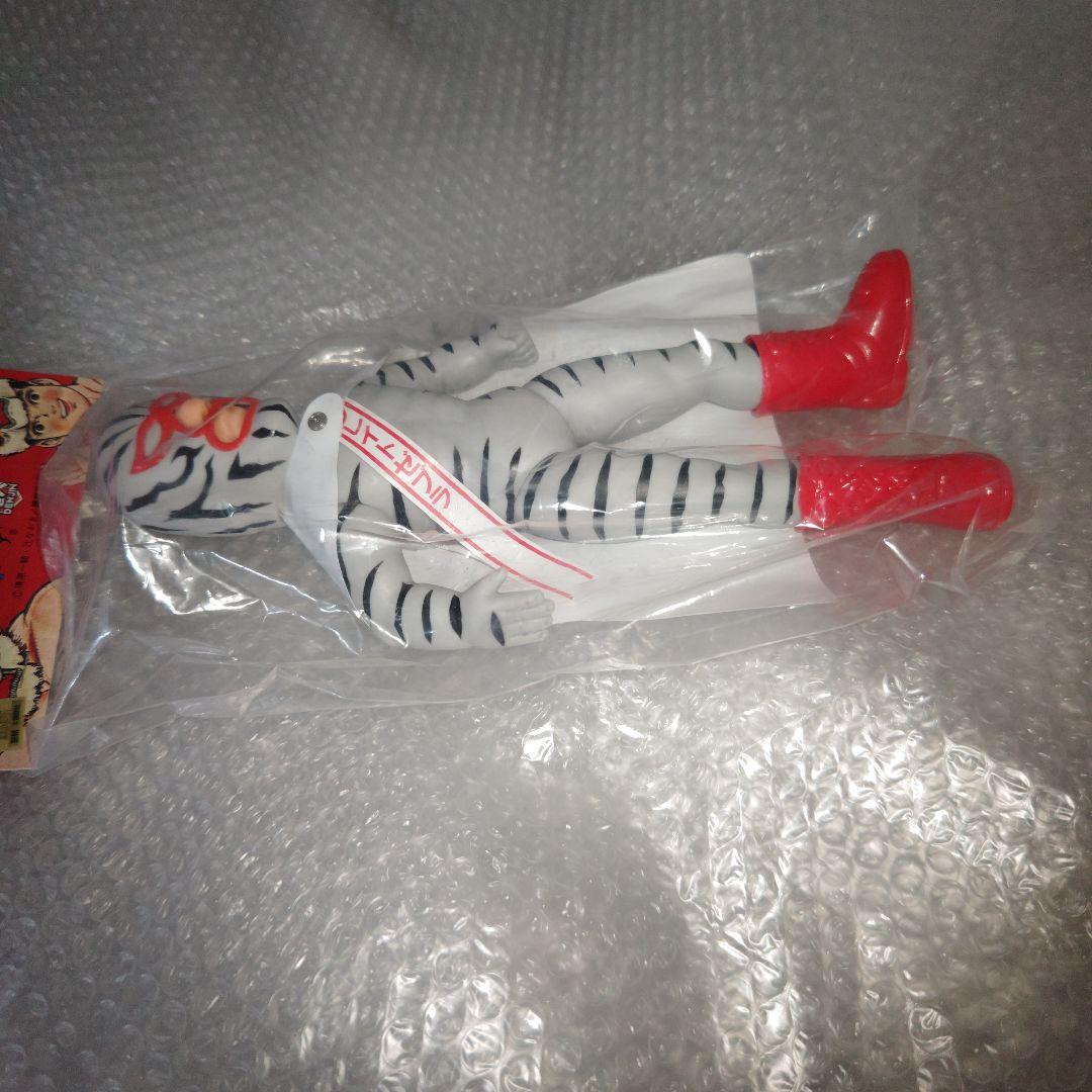 メディコム・トイ　タイガーマスク　グレイトゼブラ　ソフビ　電人　未開封