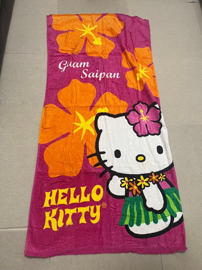サンリオ　大判バスタオル　グアム　限定　キティ