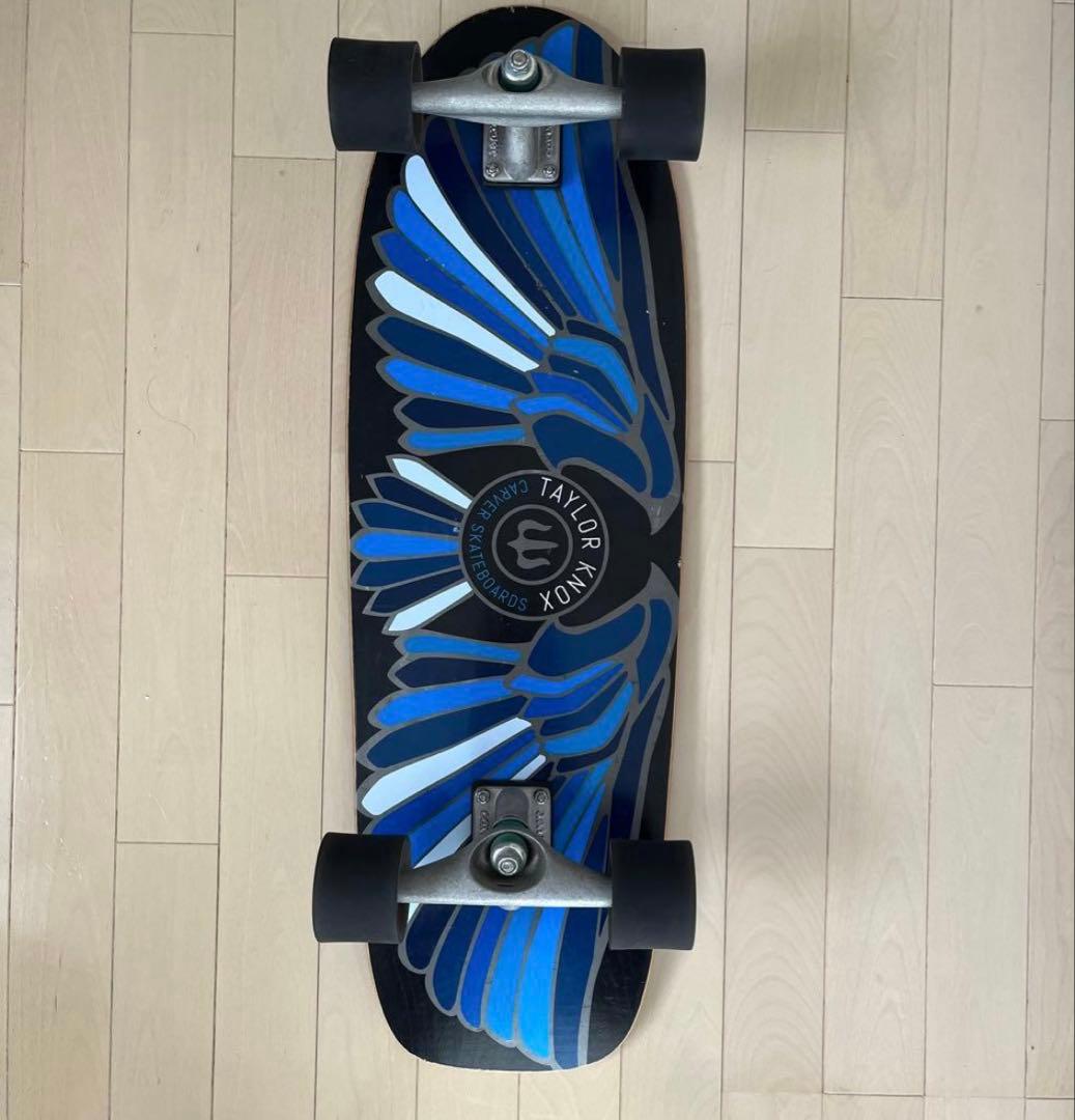 Carver カーバー　Taylor Knox スケートボード
