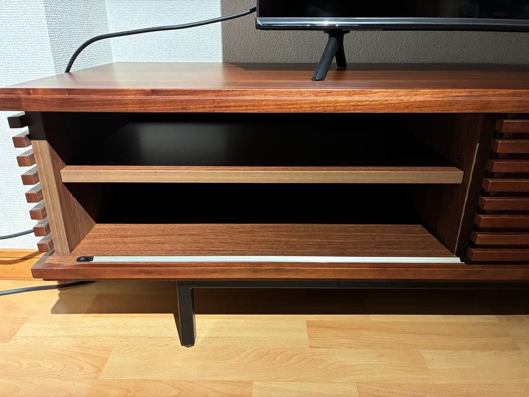 【専用】ゆん's様　テレビボード（幅180cm）美品✨たのメル便