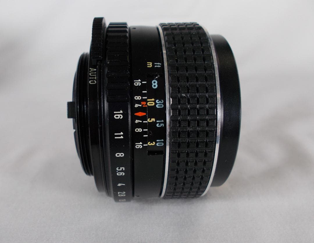 フィルムカメラ 整備済 完動品　Pentax SPF + f/1.8　L220