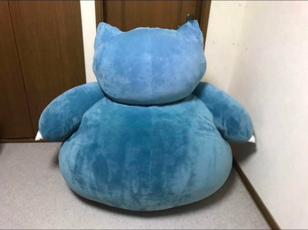 絶対に起きられないカビゴンクッション