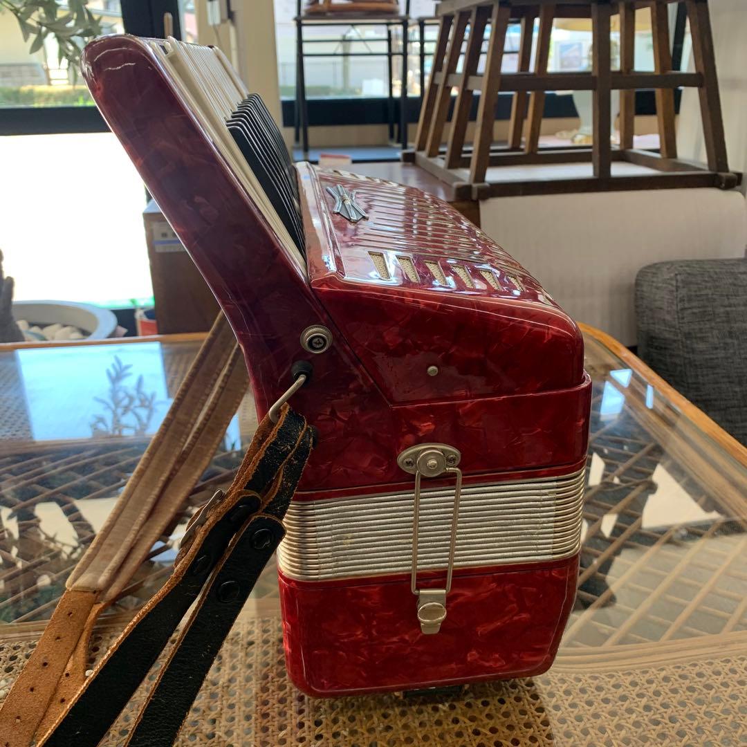 ★ YAMAHA アコーディオン 型番不明 32鍵盤 赤 動作確認済み