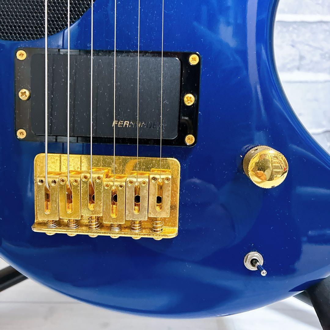 美品　ZO-3C ブルー アンプ内蔵ギター ゴールドパーツ専用ケース付き