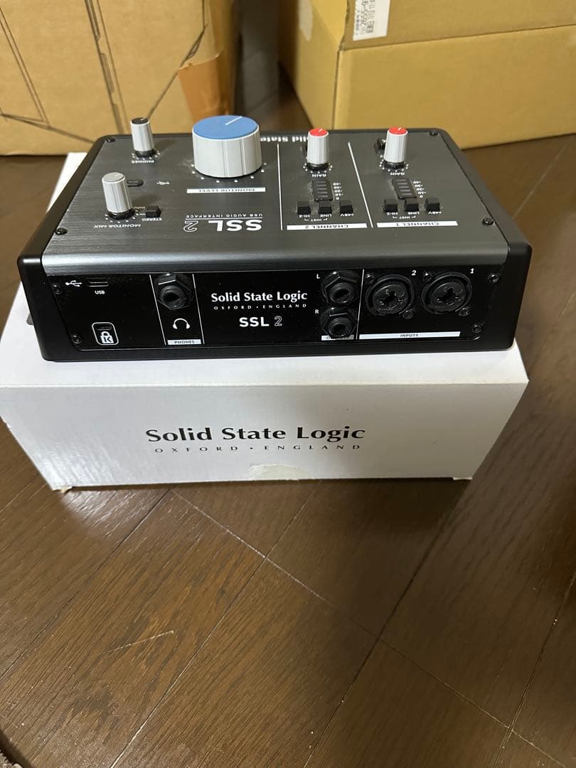 Solid State Logic SSL 2 オーディオインターフェース
