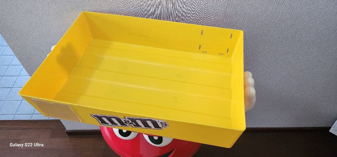 エムアンドエムズ　m&m's 非売品！特大ディスプレイ　(トレイ付)