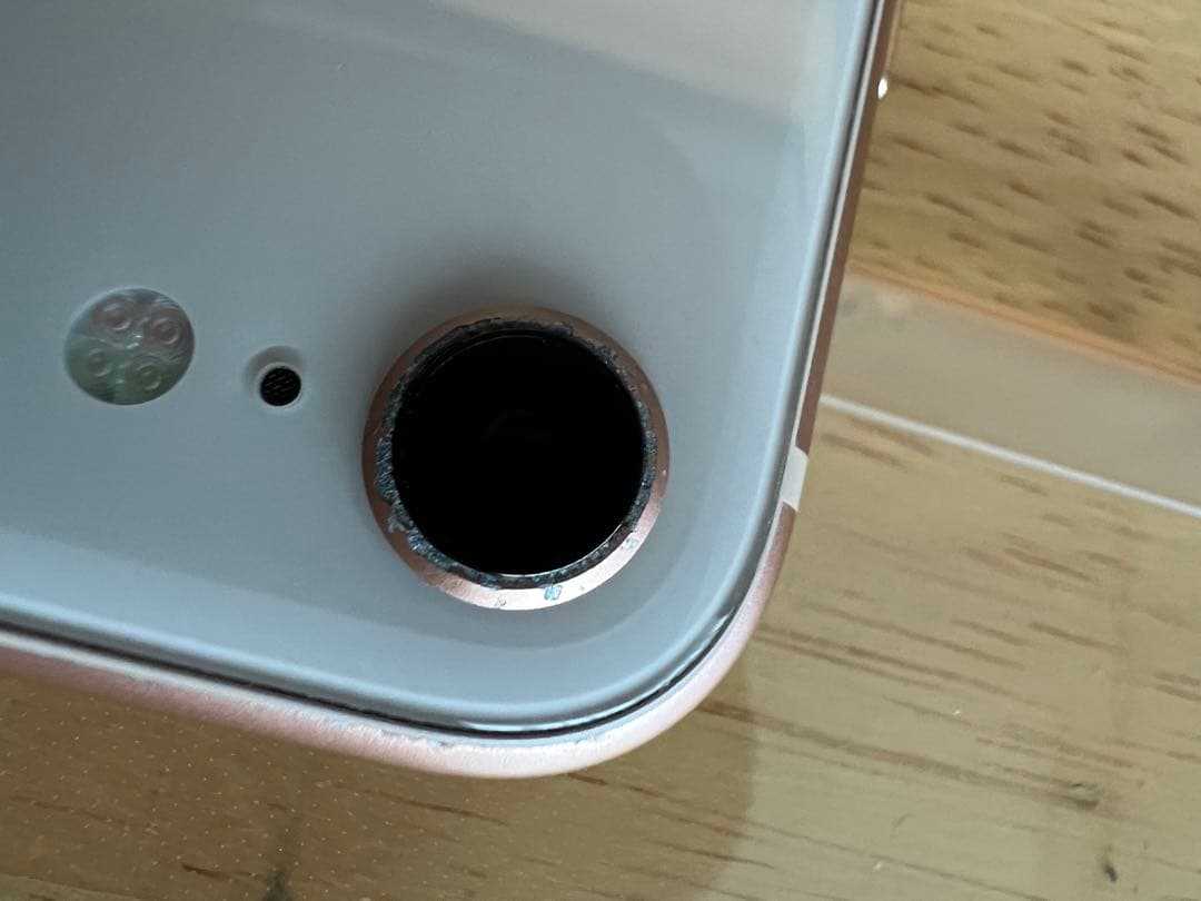 【中古品】Apple iPhone 8 ローズゴールド 本体のみ