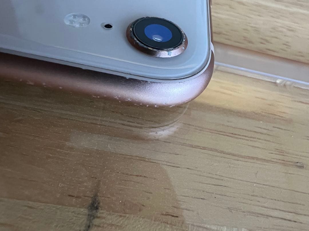 【中古品】Apple iPhone 8 ローズゴールド 本体のみ