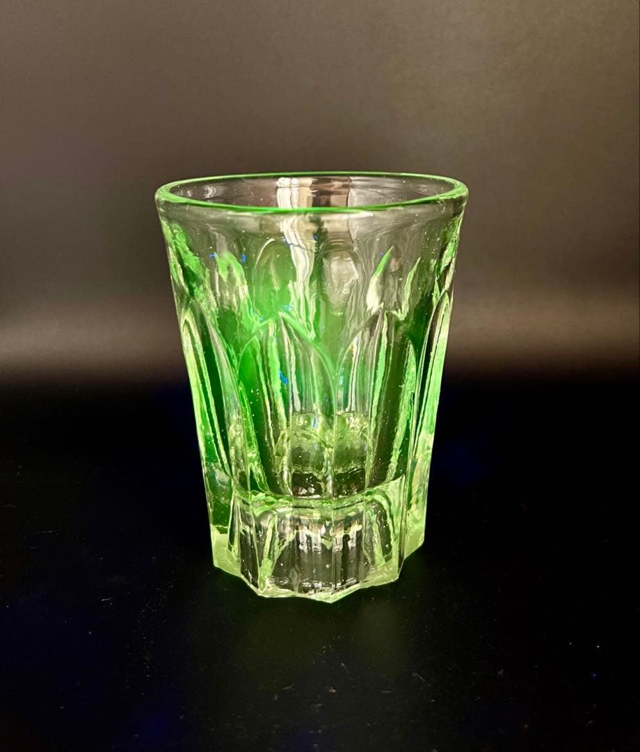 アンティーク　剣先コップ　ウランガラス　和ガラス　古道具　大正ロマン