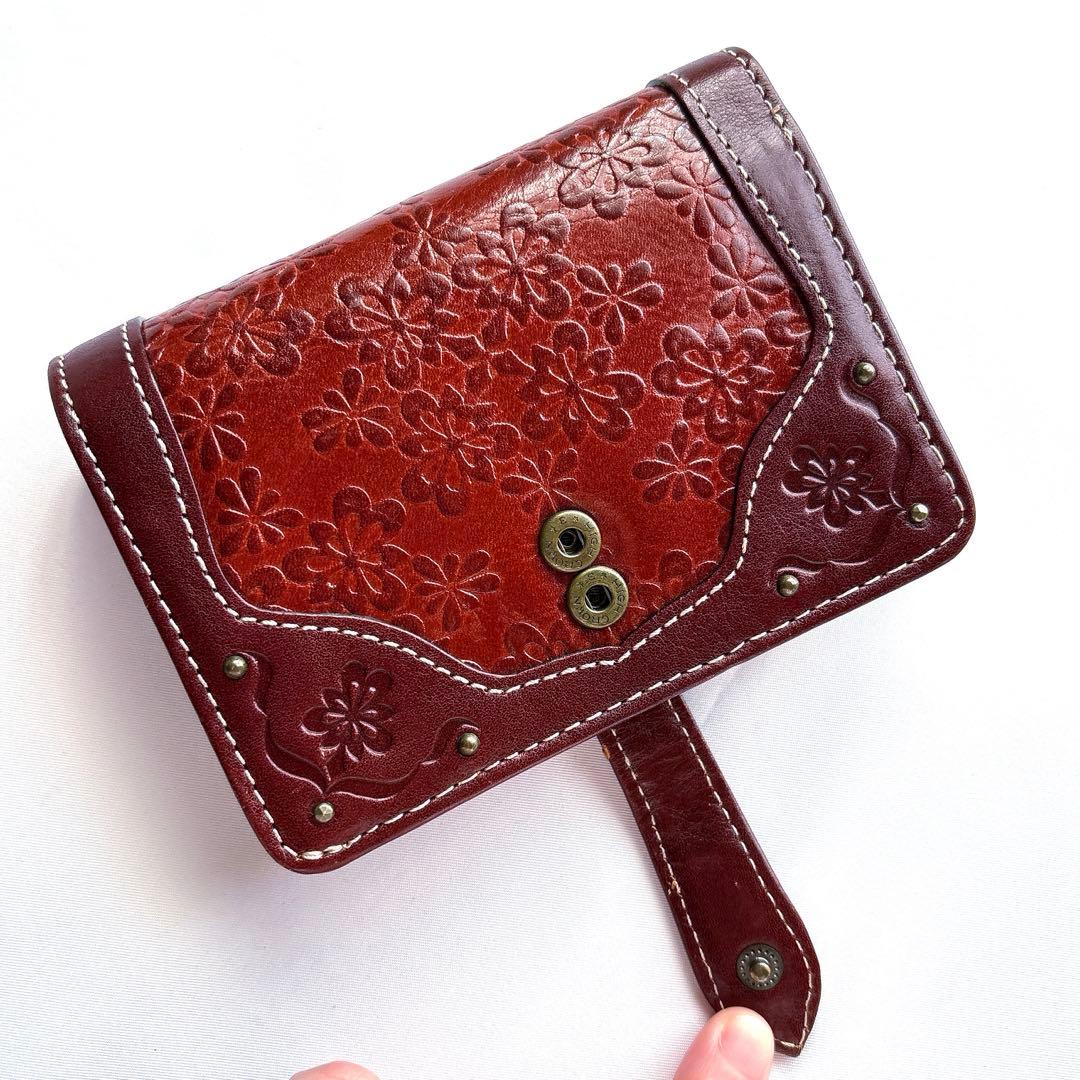 Dakota ダコタ フィオラシリーズ 花柄 小銭入れ付　二つ折り財布 レッド