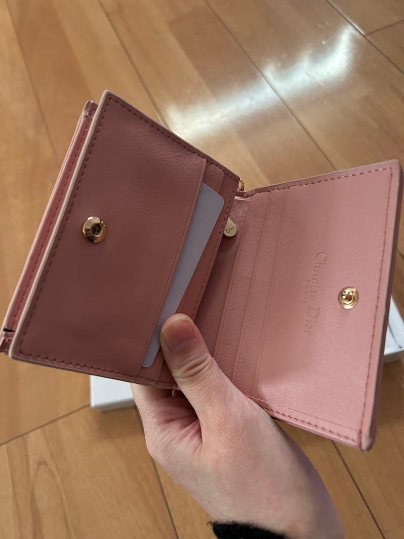 Dior ピンク レザー 二つ折り財布