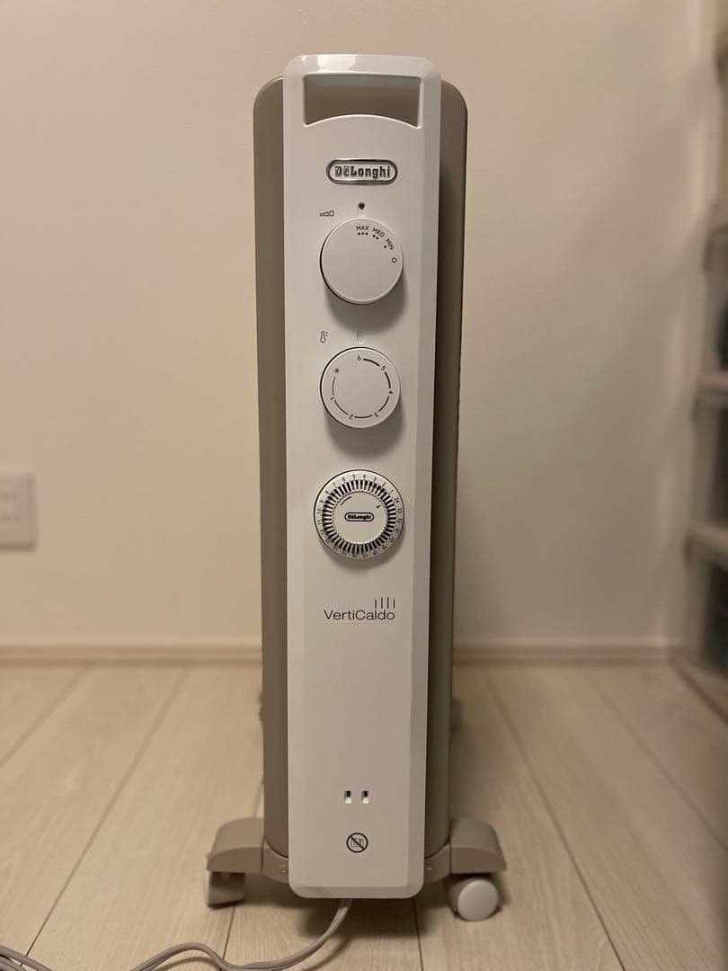 デロンギ オイルヒーター RHJ21F0812-WH [カモミールホワイト]