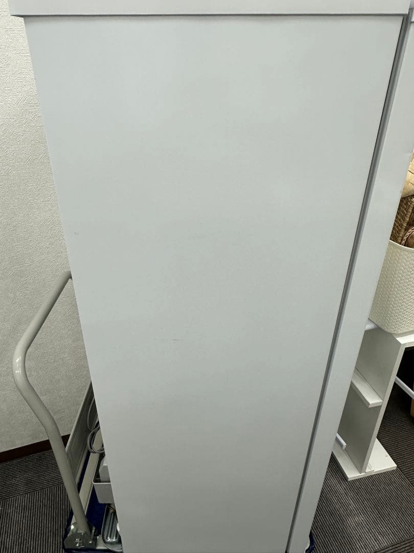 23年製 三菱 冷凍庫 144L 1ドア MF-U14H-W ホワイト　右開き