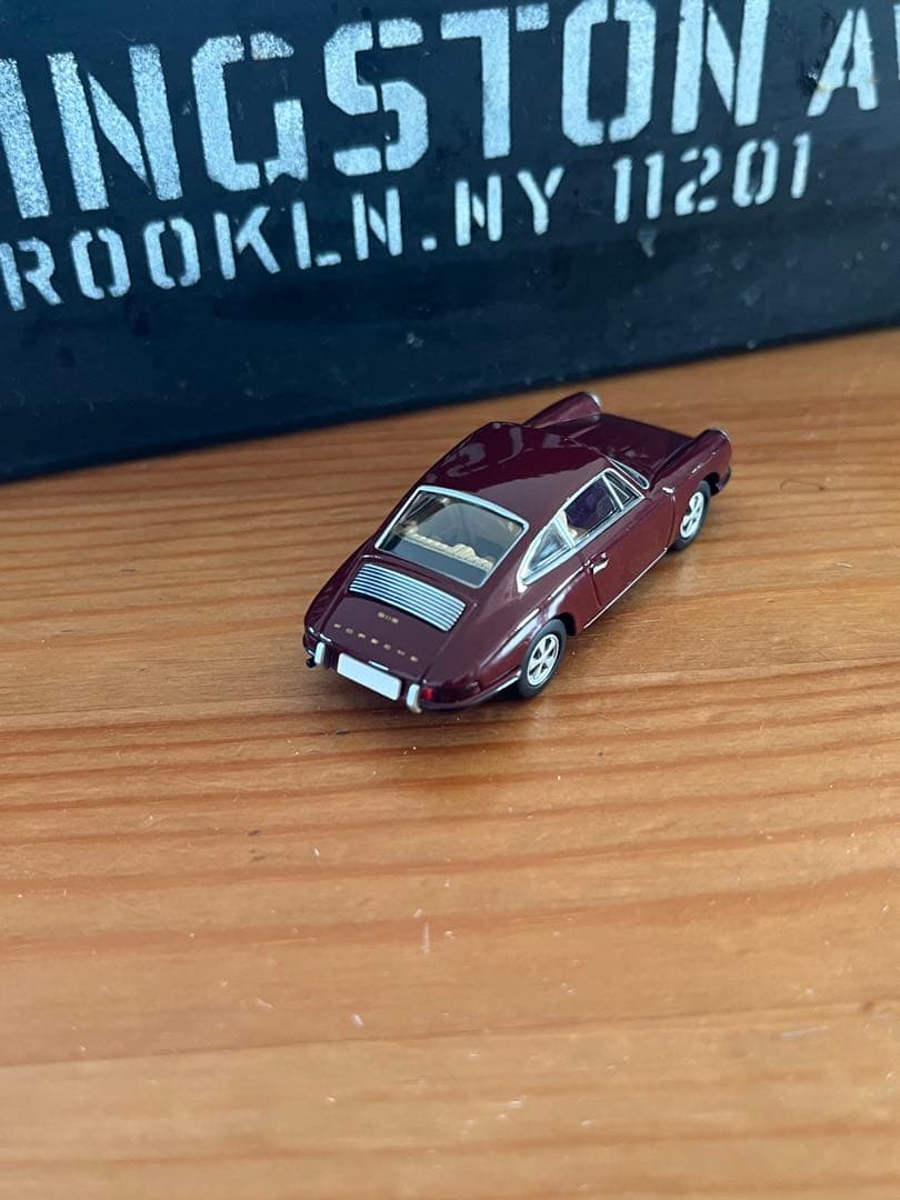 トミカ リミテッド ヴィンテージ LV-86 ポルシェ911S