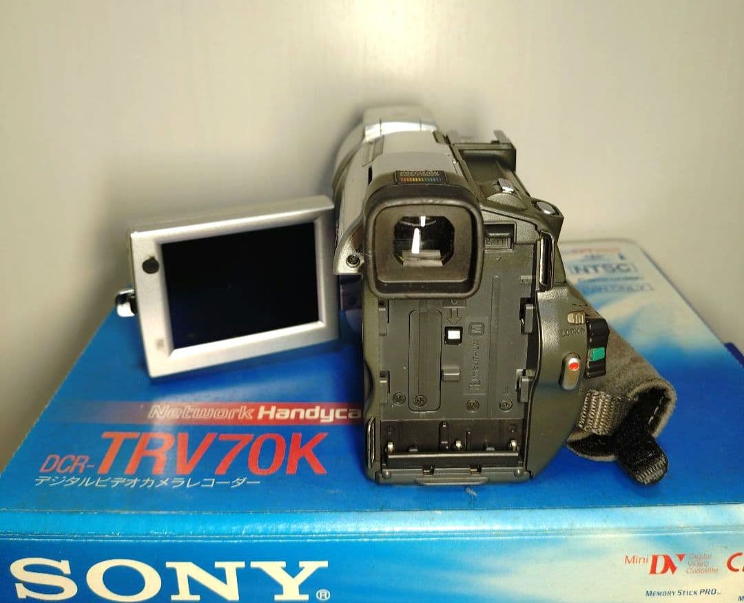 SONY TRV70K ハンディカム 本体