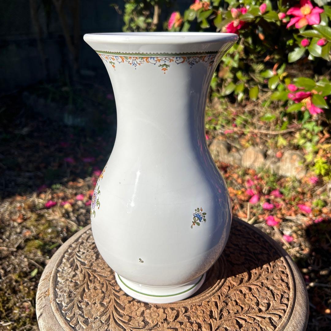 フランス製 ムスティエ（Moustiers）手描き 花模様 蝶々 陶器 花瓶