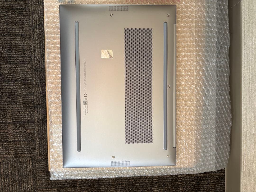 美品 「超高性能Ryzen7 7840HS」 タッチパネル HP ZBook