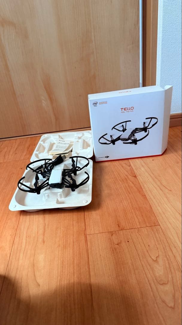 B*b様 Tello ドローン2個　リモコン付き 3バッテリー