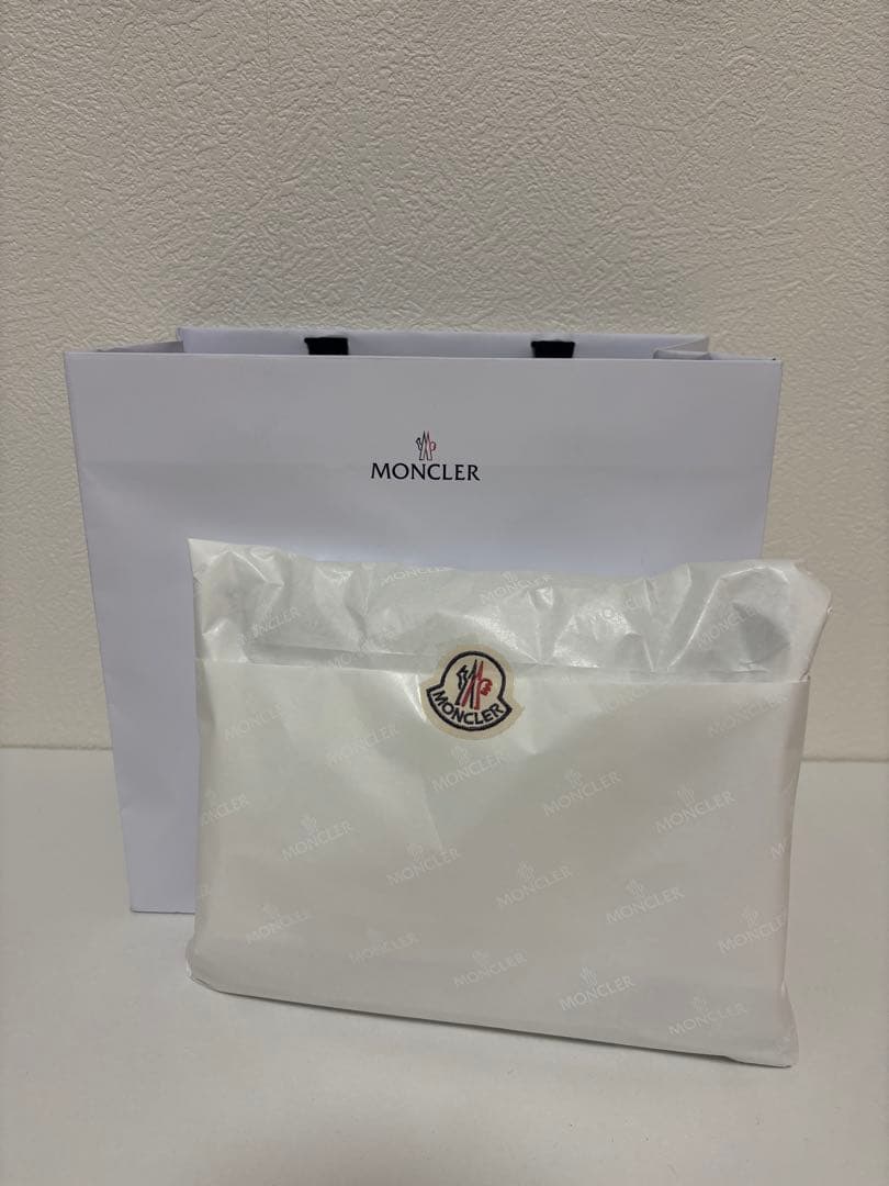 MONCLER Tシャツ 専用ページ