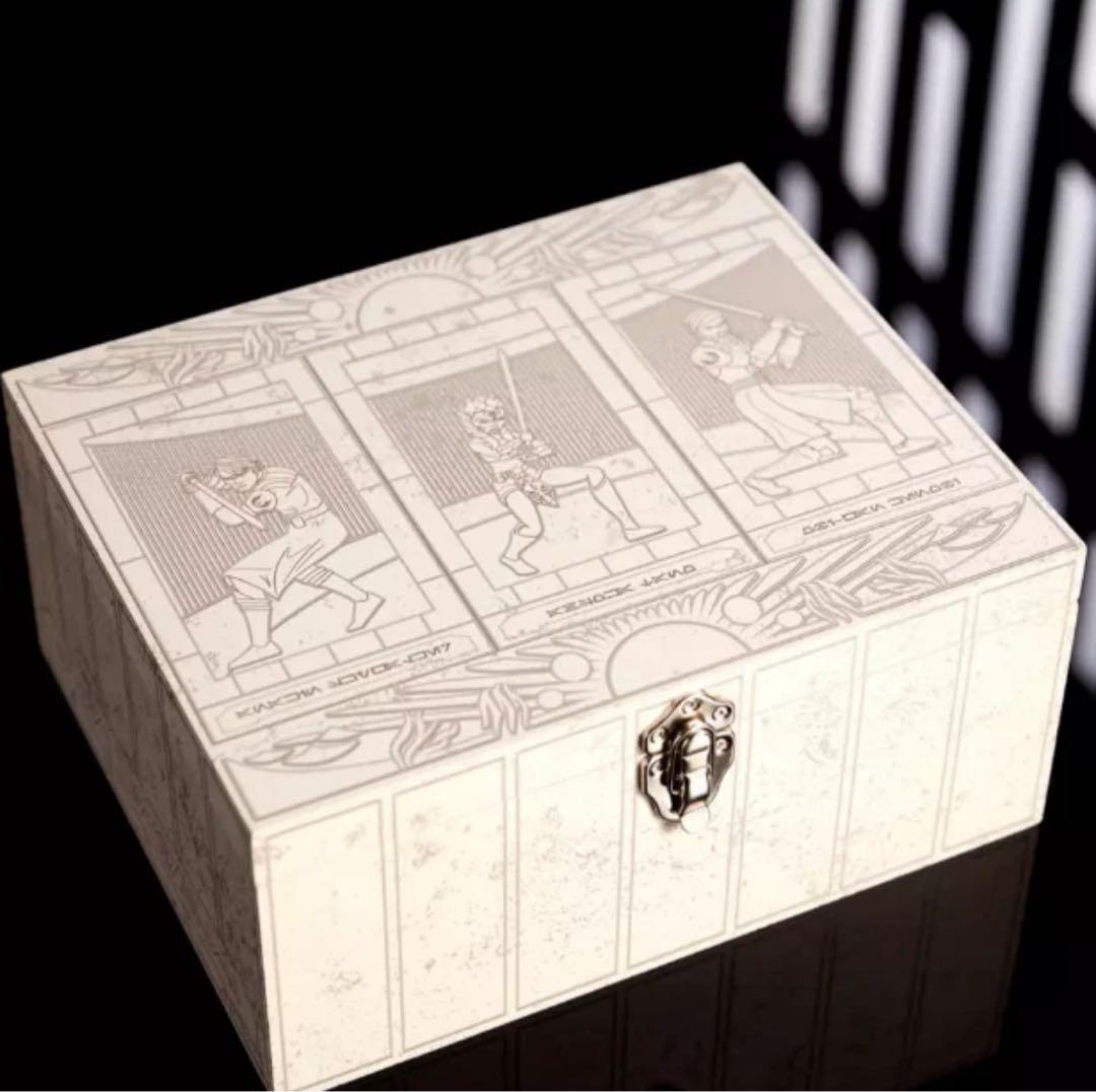 スターウォーズ レガシー ライトセーバー 【全世界限定3000セット】