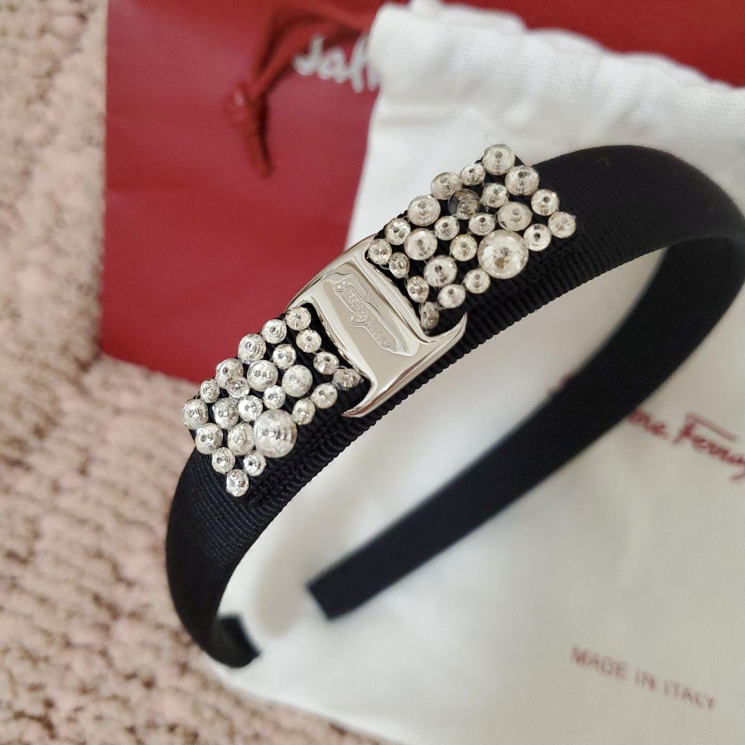 新品未使用FERRAGAMO フェラガモ カチューシャ