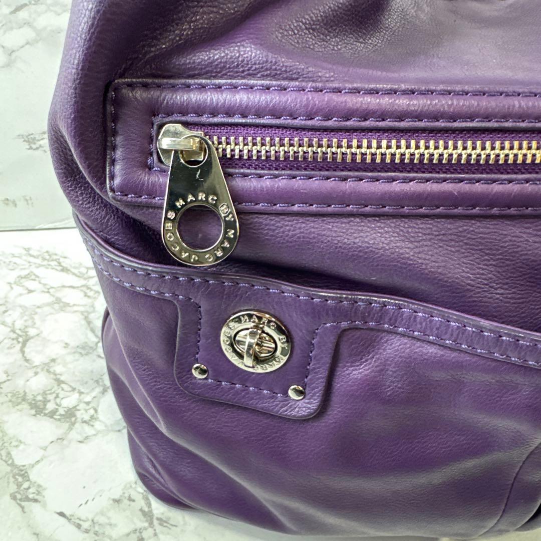 MARC BY MARCJACOBS マークジェイコブス セミショルダーバッグ