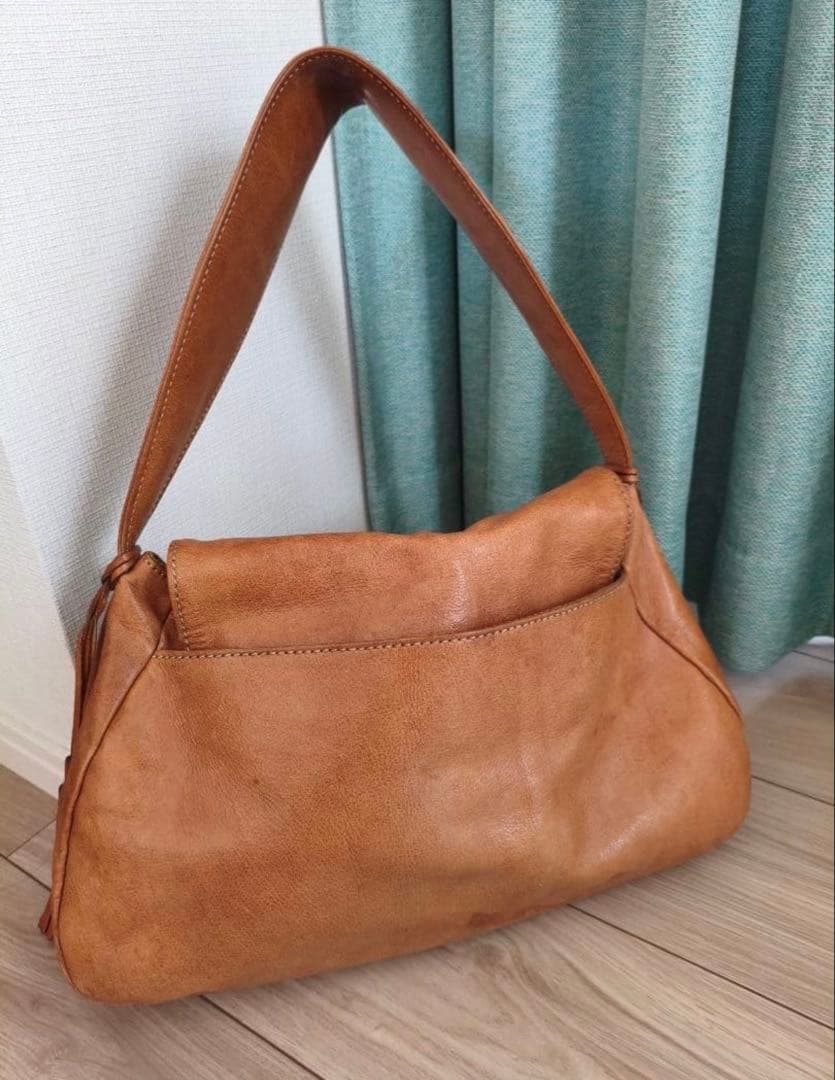 Vivienne Westwood レザーショルダーバッグ