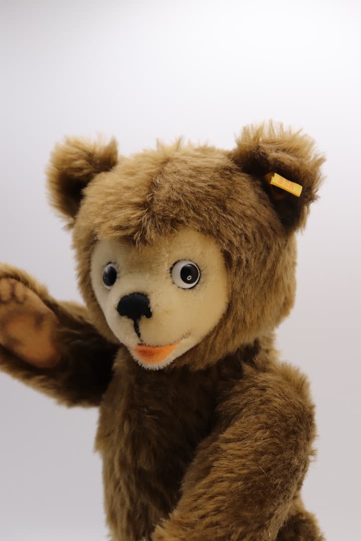 べリーマン・ベア STEIFF リンダ・マリンズサイン入り ぬいぐるみ