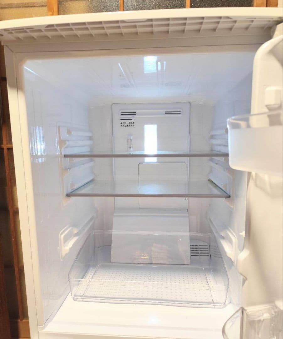 2019年製 どっちもドア冷蔵庫（137L）近隣配送無料＋保証＋設置込