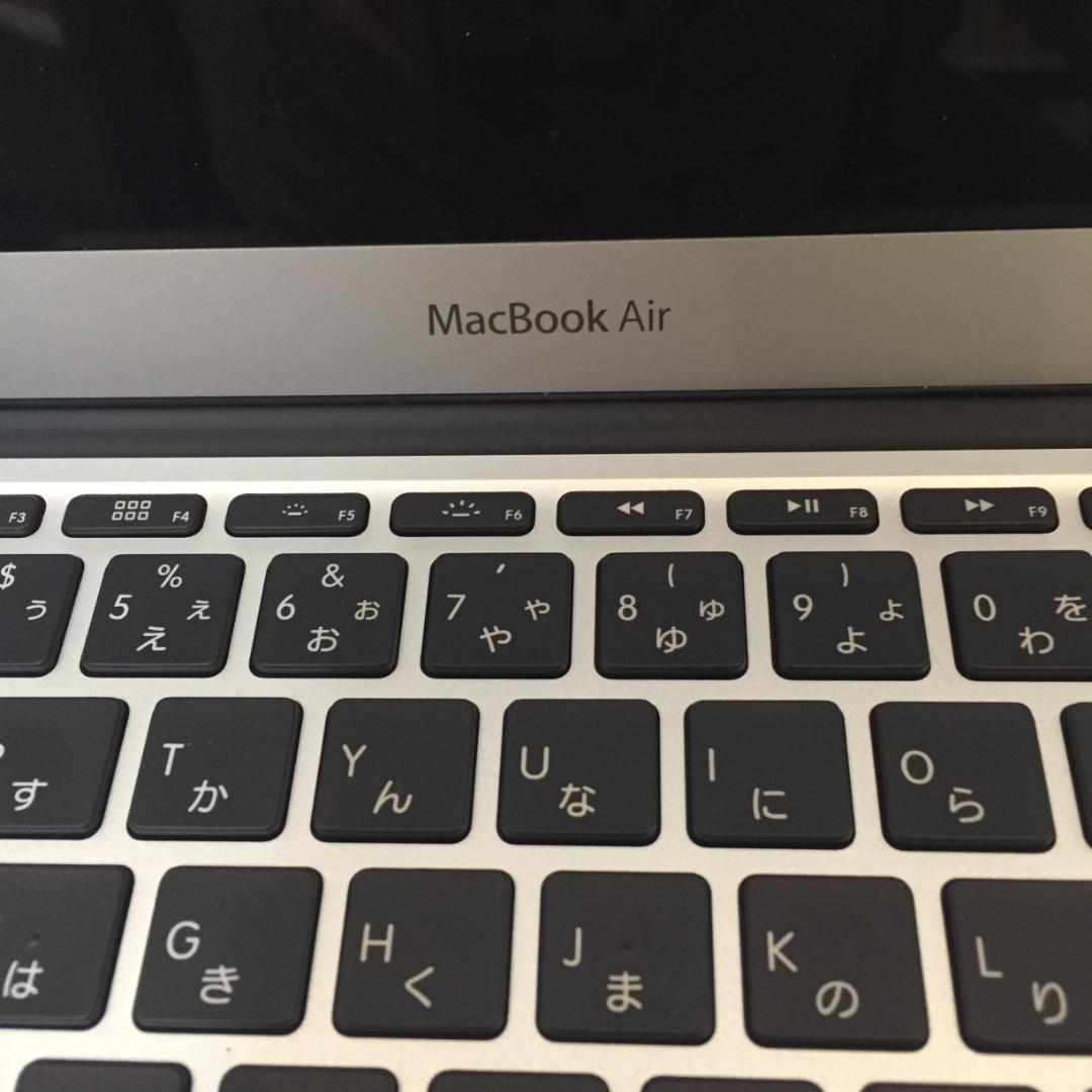 【美品難有箱付】 MacBook Air 11' Core-i7 充放電：34回