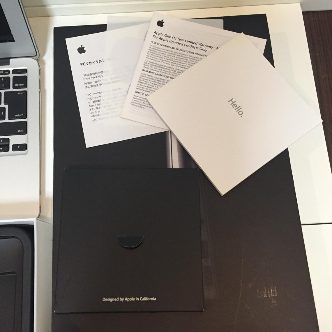 【美品難有箱付】 MacBook Air 11' Core-i7 充放電：34回