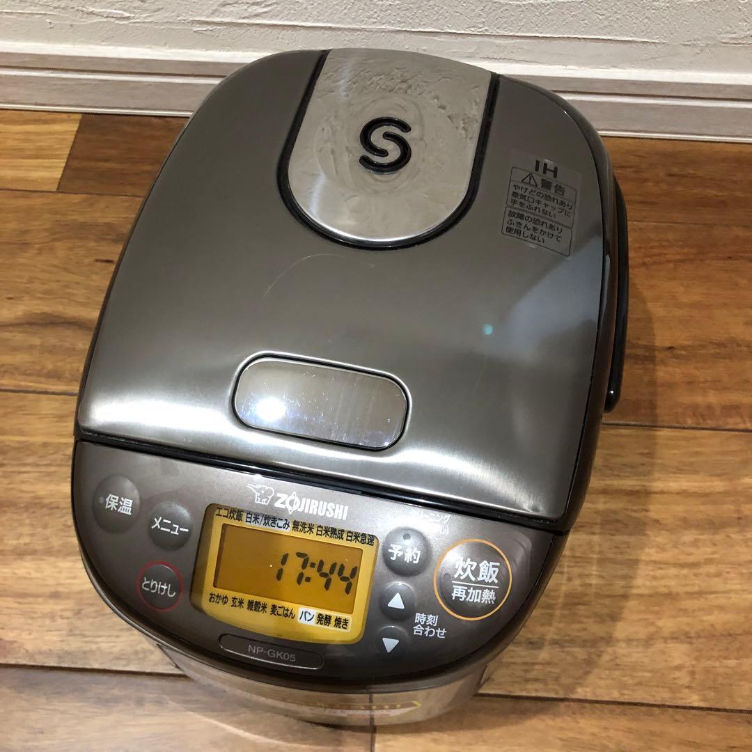 象印　ZOJIRUSHI 炊飯ジャー　極め炊き　NP-GK05