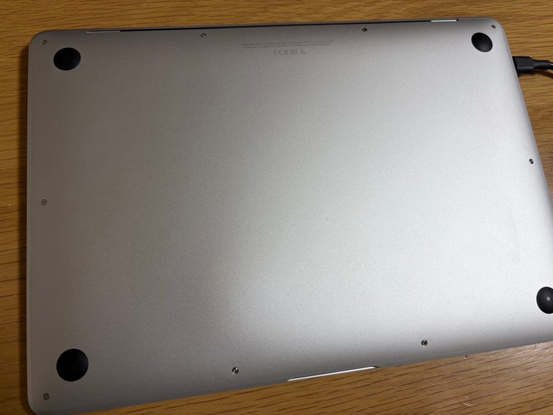 【美品】13.3インチMacBook Air ※要バッテリー交換