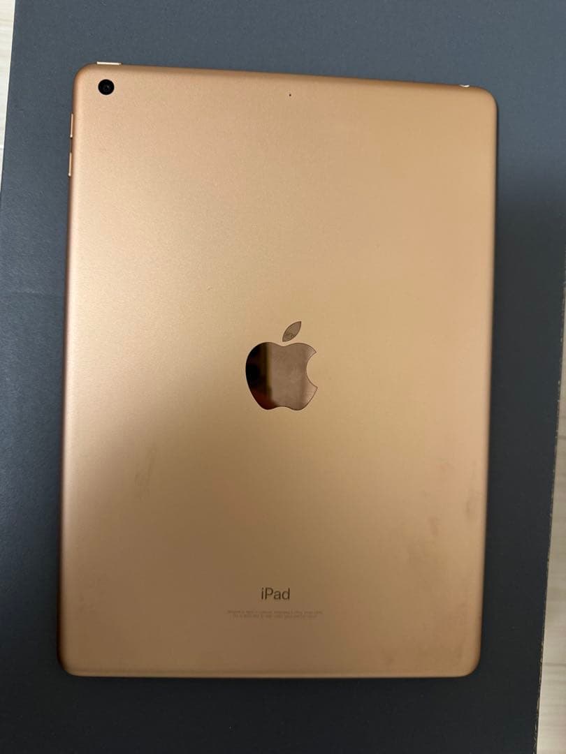 iPad（6世代）（2018） ゴールド 本体