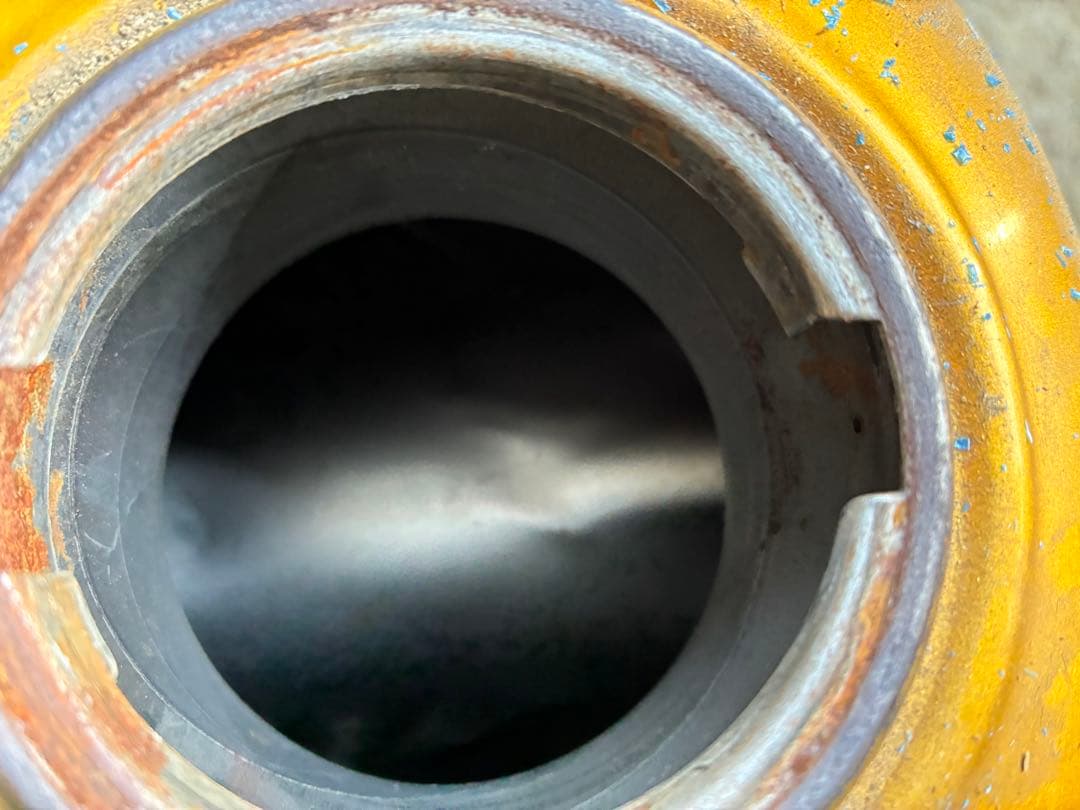 なかひだ‼️ヤマハtw200用純正タンク