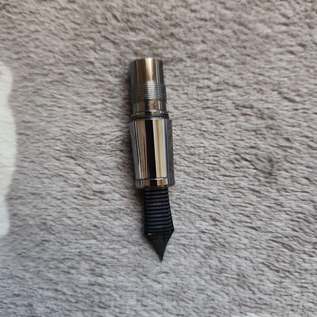 【美品】セーラー万年筆　ブラックラスター　EF