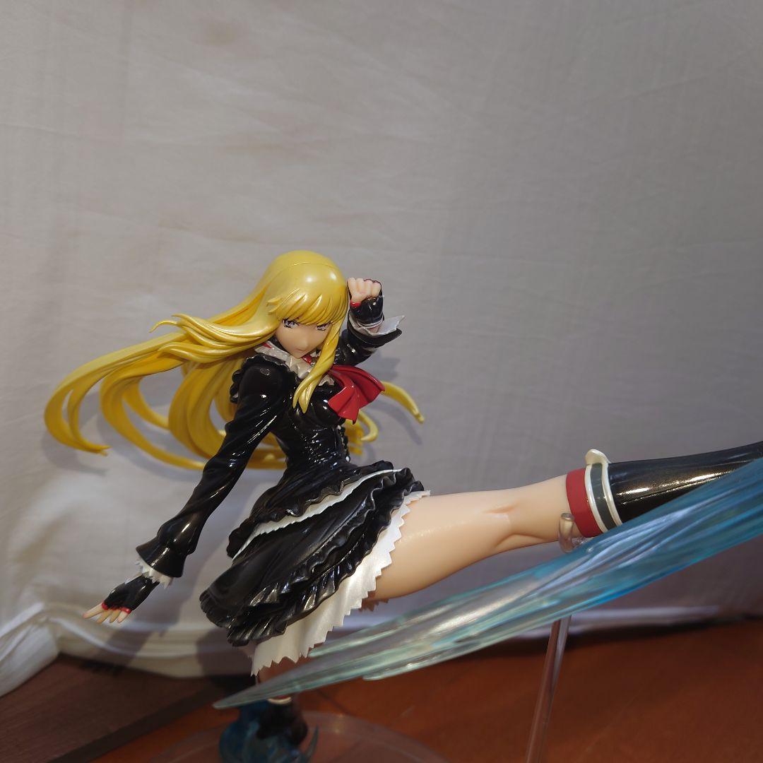 鉄拳　クイーンズブレイド　リリ　フィギュア