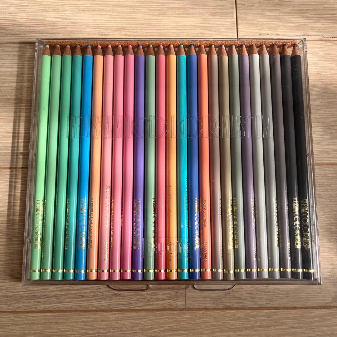 フェリシモ　500色（内の300色）　色鉛筆　のっぽ